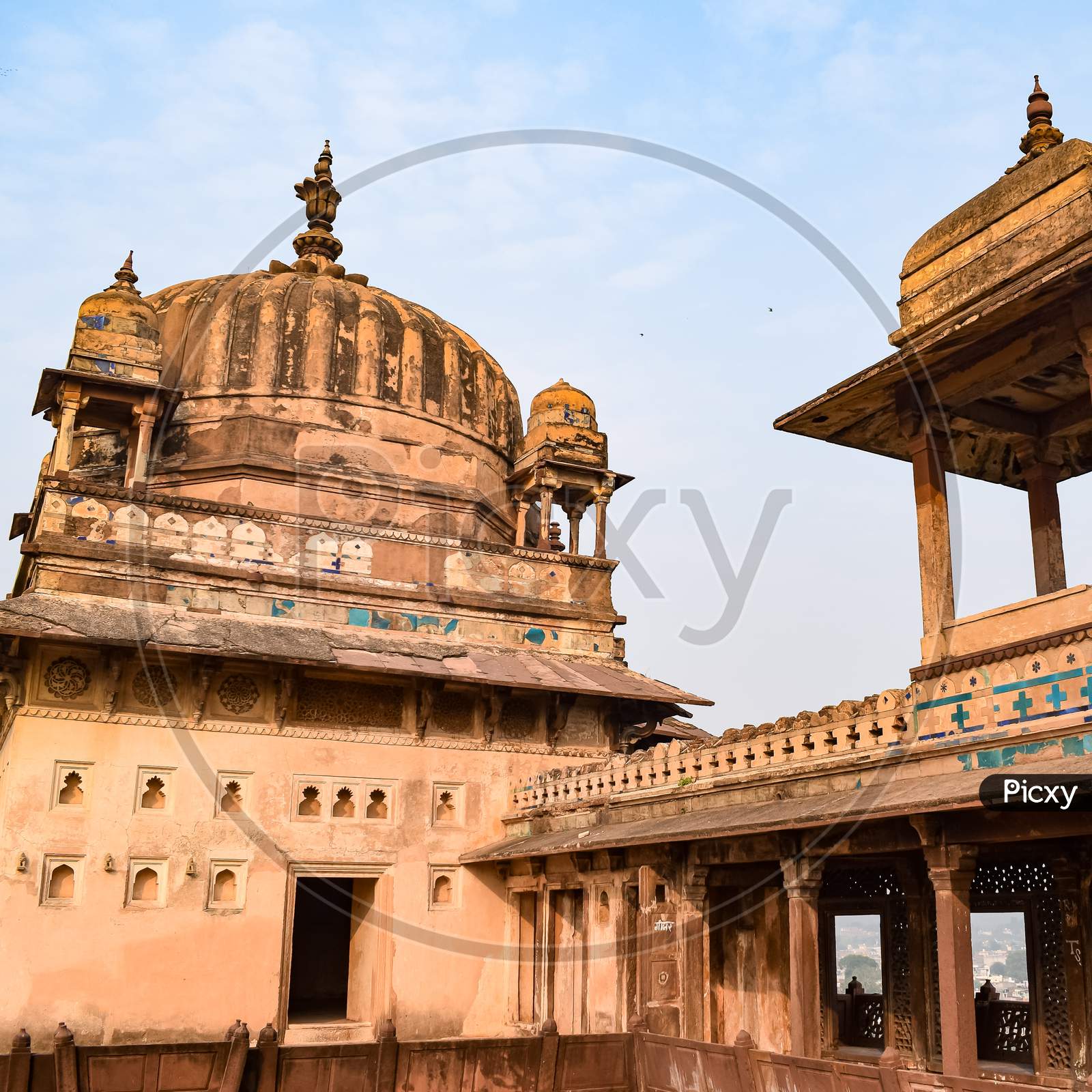 Jahangir Mahal (orchha Image & Photo (Free Trial) | Bigstock