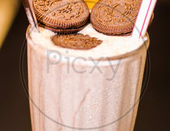 Cold Coffee With Chocolate Cookies. Close View