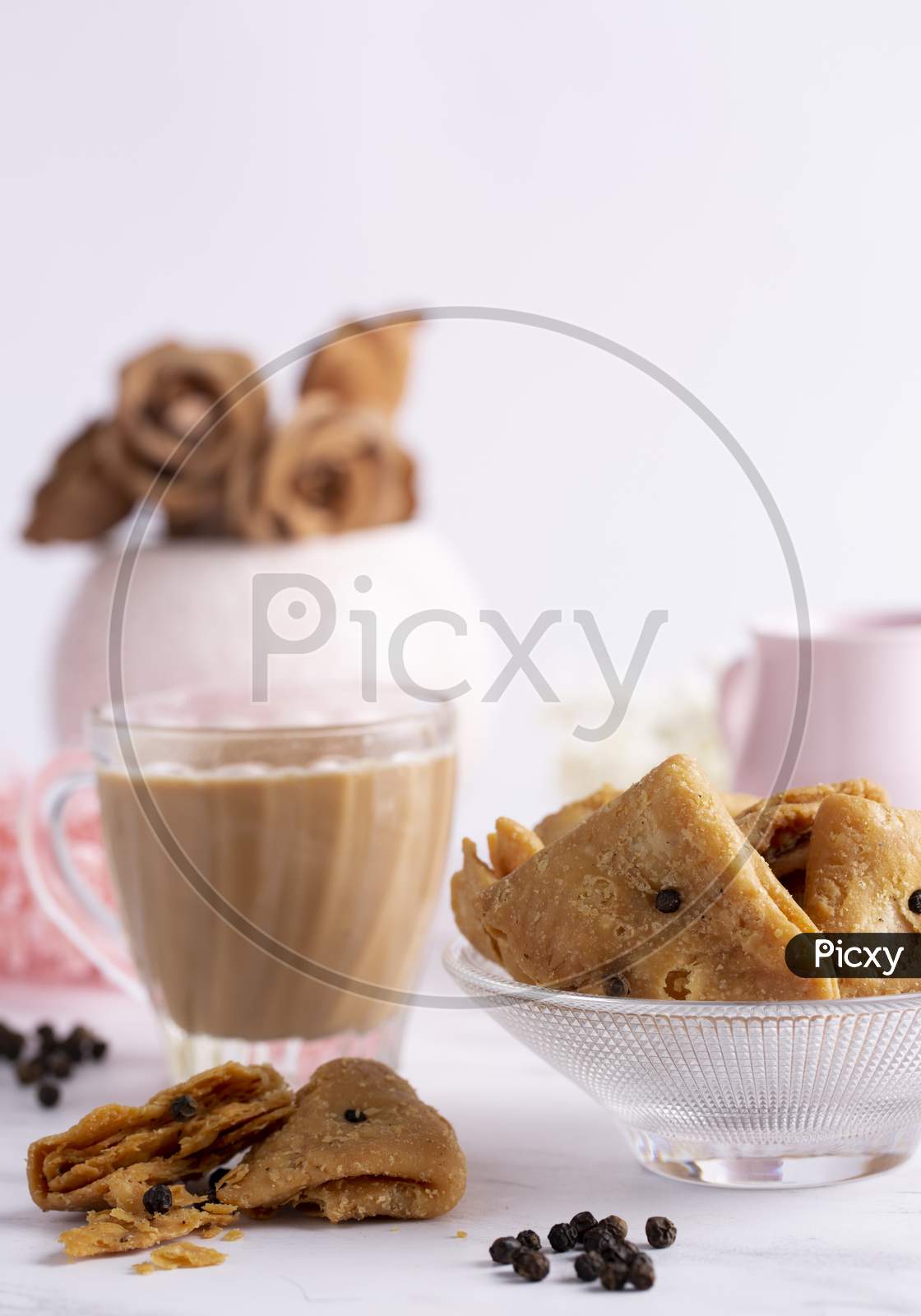 Tea Snacks | Mathi