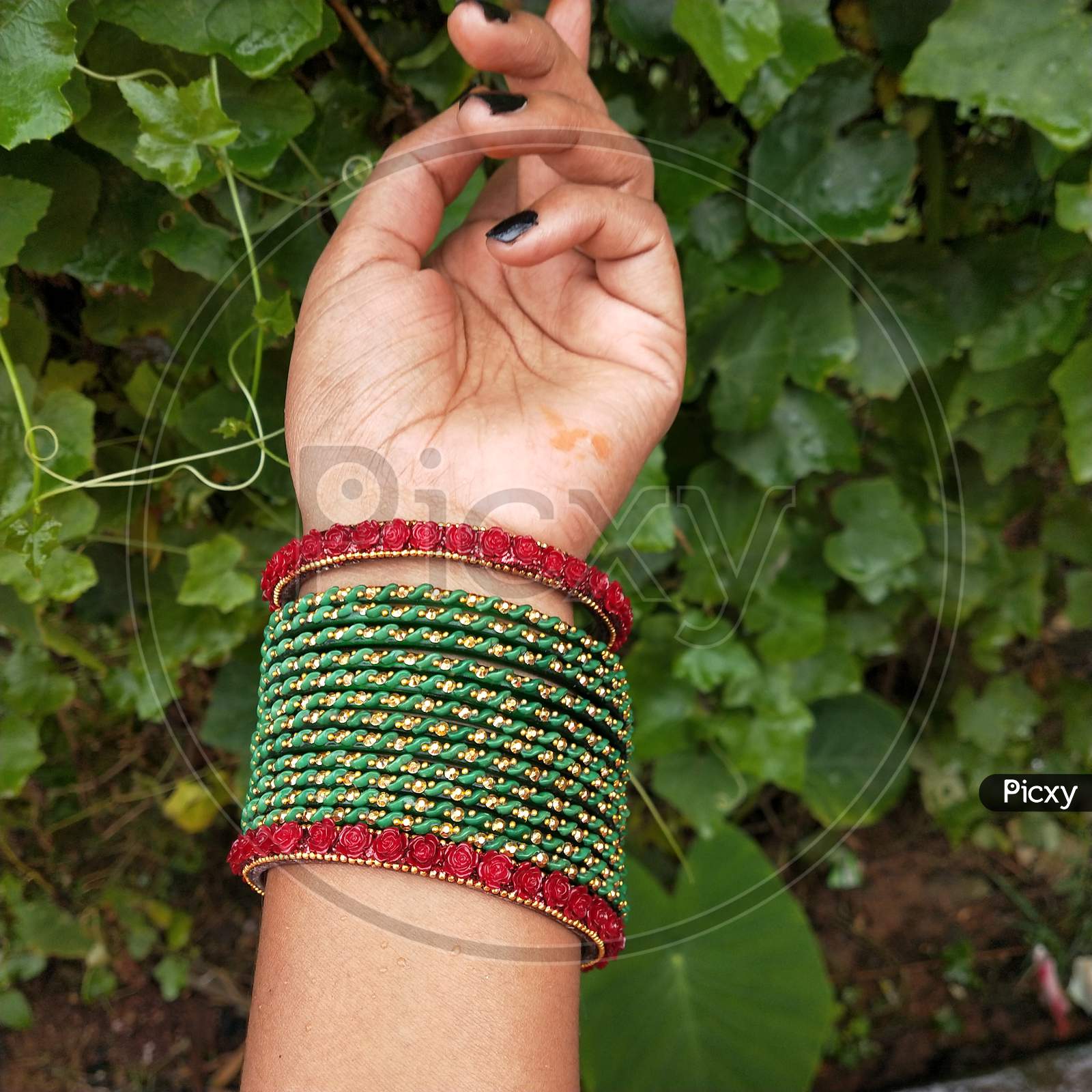 Green deals red bangles