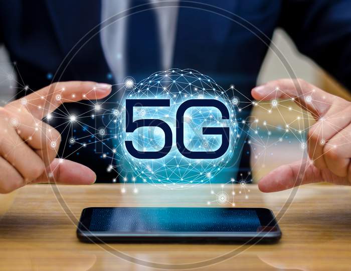 Phone 5G Earth Businessman Connect Worldwide Waiter Hand Holding An Empty Digital Tablet With Smart And 5G Network Connection Concept