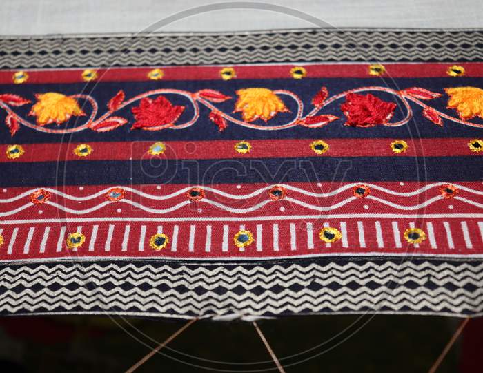 Hand Craft Design On Saree