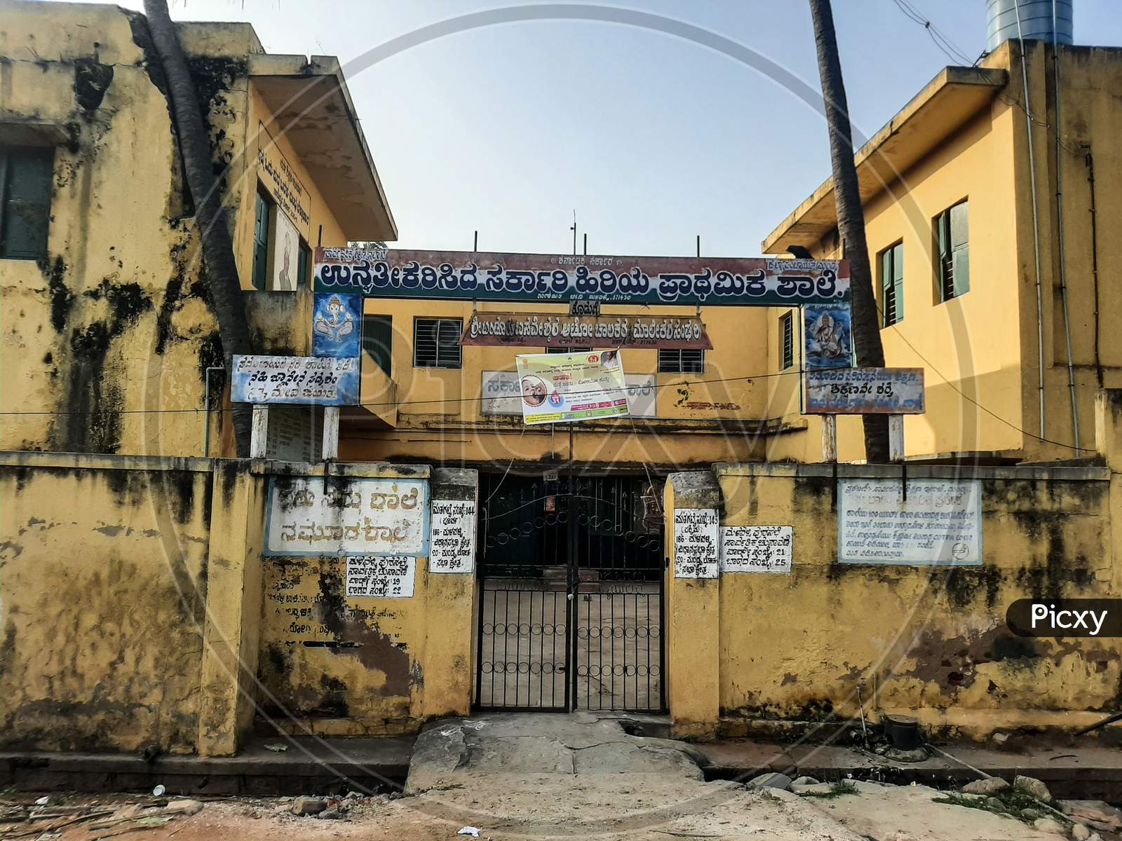 Malavalli,Karnataka,India -1 2 2021:A Dirty School