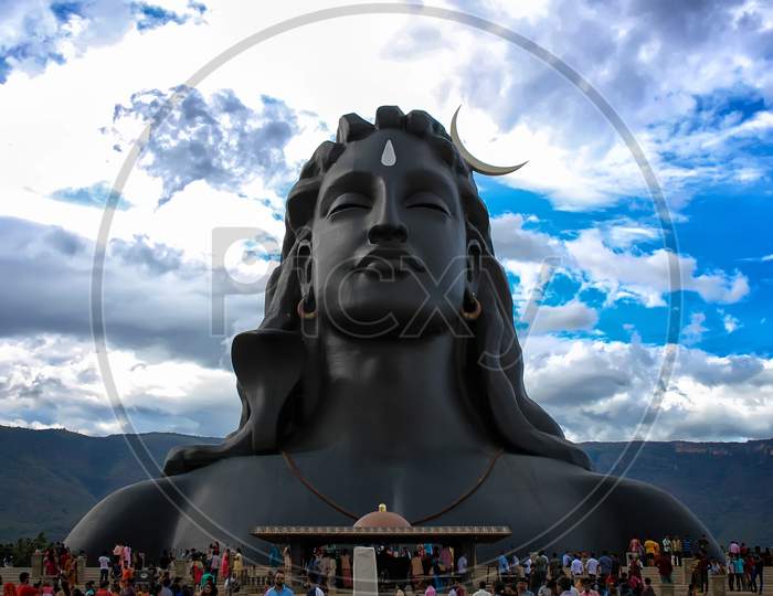 Statue of lord Shiva