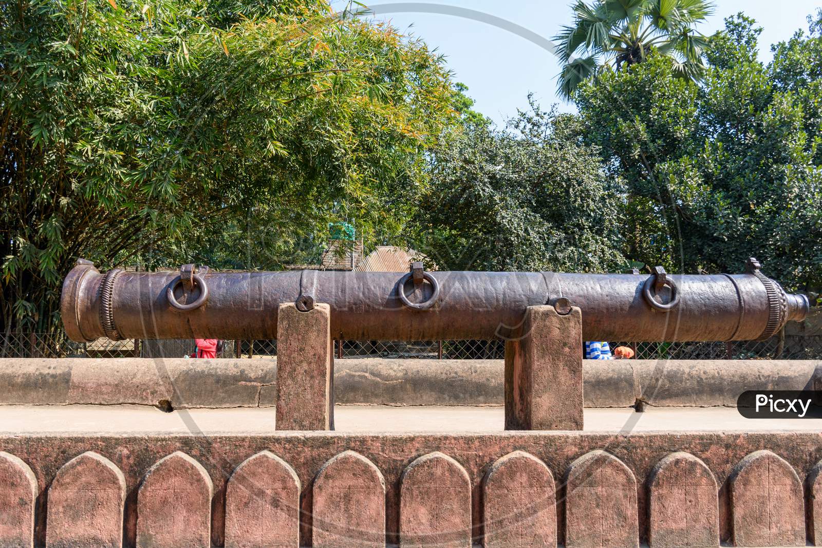 Picture Of Jahan Kosha Cannon Also Known As The Great Gun, Was Built By Craftsman Janardan Karmakar.