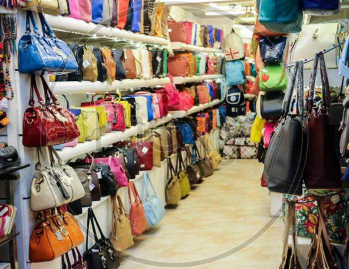 Women Bag Store