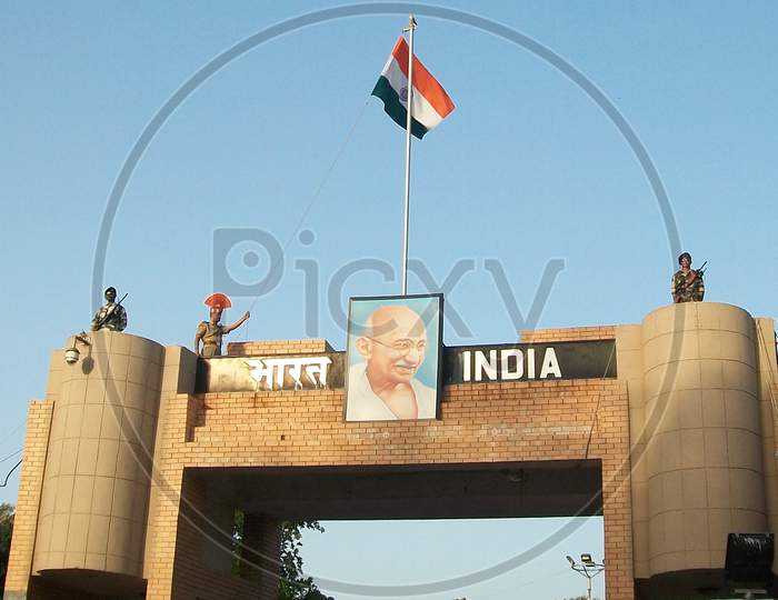 Wagah Border India Flag hosting