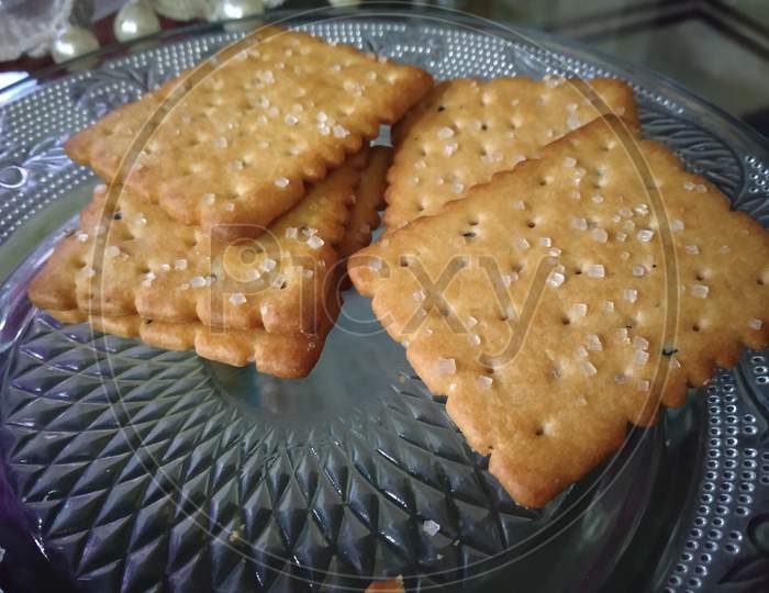 Biscuit Sugar On The Top In A Plate For Serving Selectively Focused.