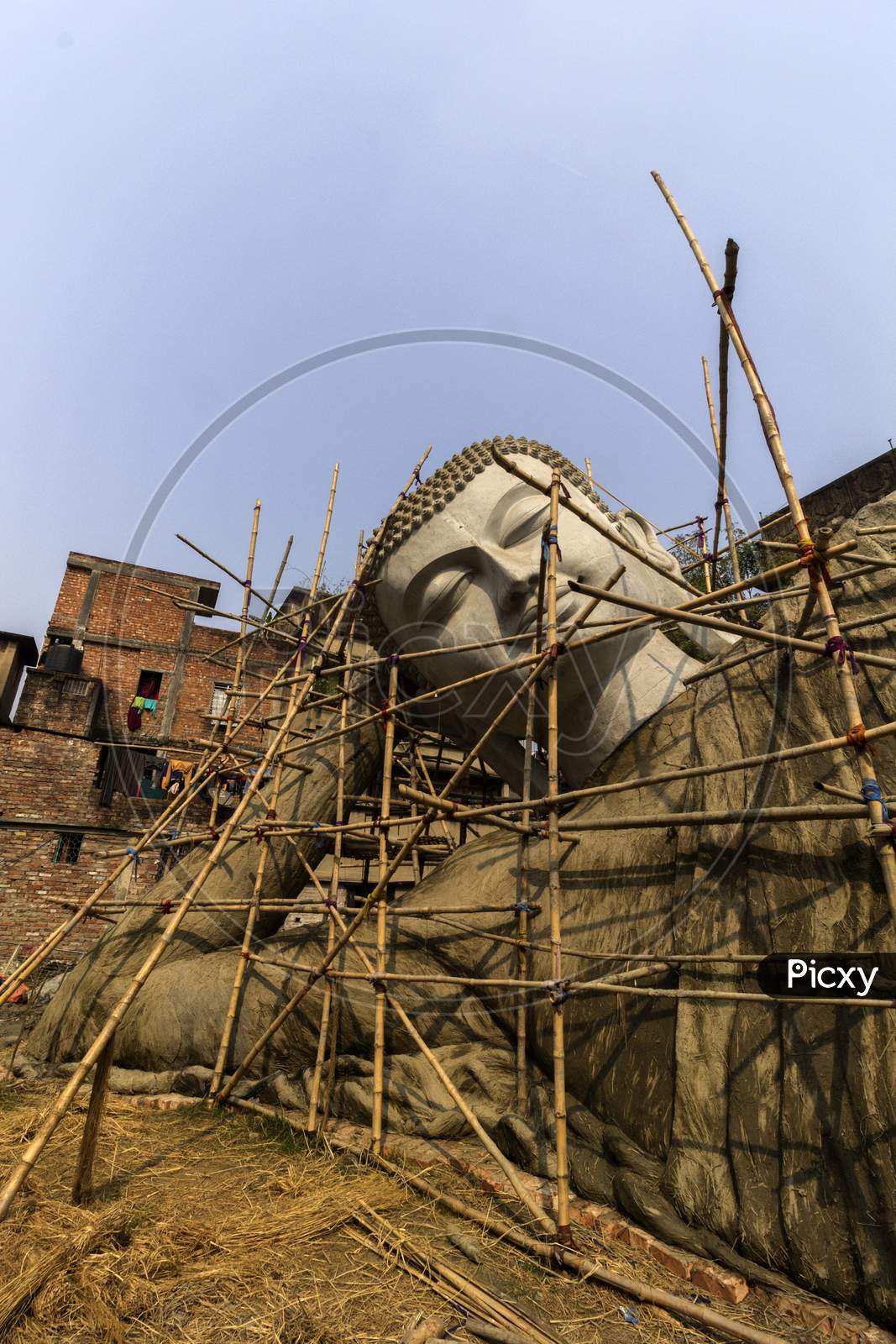 Making The Largest Buddha Statue Of 100 Feet In Kolkata For Buddha Gaya.