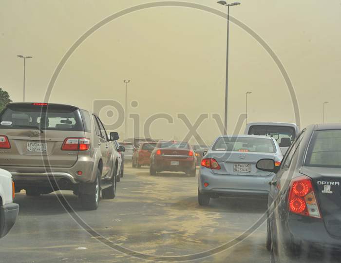 Jeddah,City,In,Dusty,Day.Sand,Storm,In,The,City.,Saudi