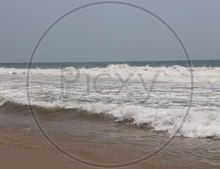 View of tides from Baga Beach, Goa