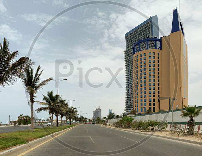 Hotel,Building,In,Cornice,,Jeddah,,Saudi,Arabia,,June,2019