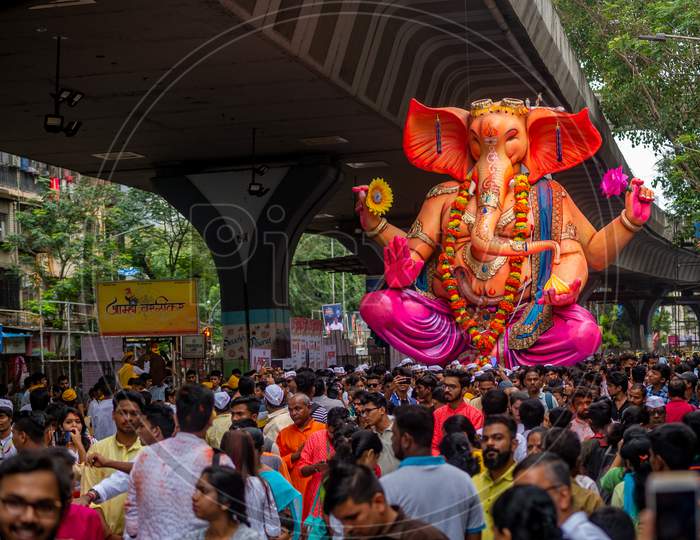 Thousands Of Devotees Bid Adieu To Lord Ganesha In Mumbai During Ganesh Visarjan Which Marks The End Of The Ten-Day-Long Ganesh Chaturthi Festival