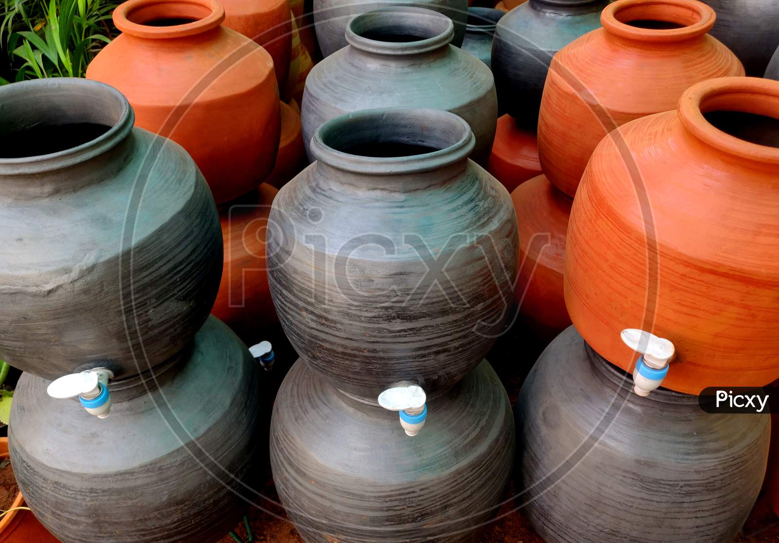 A Clay Water Pot Earthen Pot With Tap For Water Storage Clay Pots Not Only Cool The Water Down, They Also Provide Healing With The Elements Of Earth.
