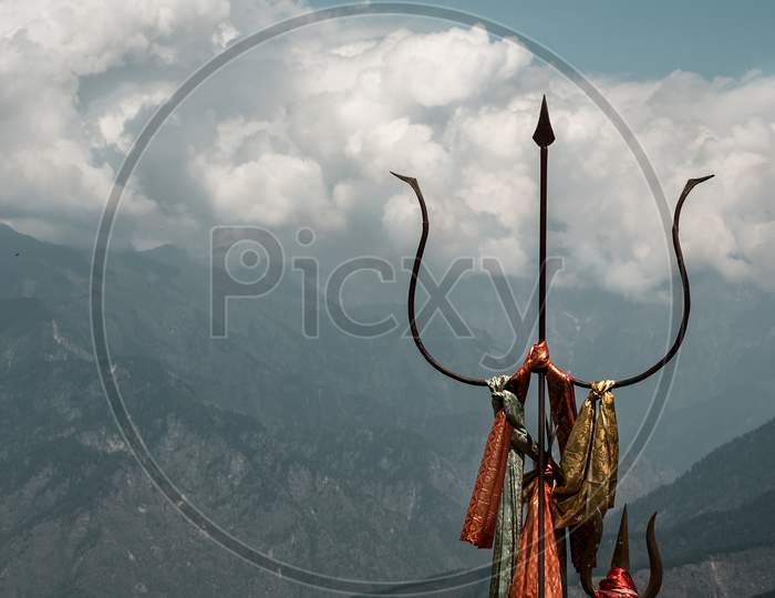 Trishul in Himalayas