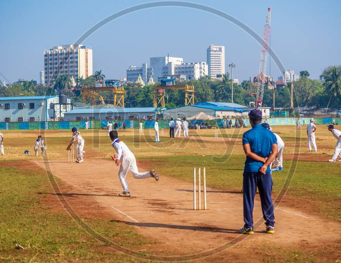 Indias Most Famous Sport Cricket Practiced By Kids At Local Mumbai Ground