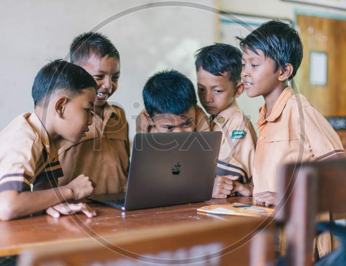Children using Electronic Gadgets