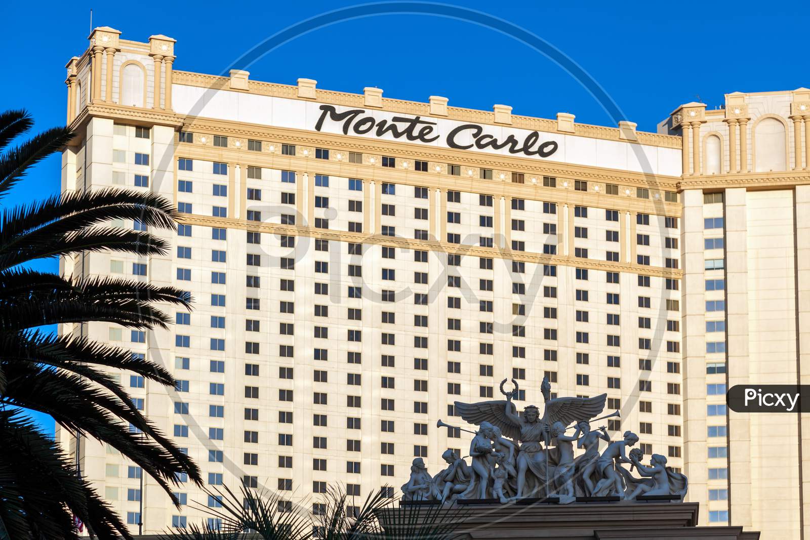 Las Vegas, Nevada/Usa - August 1 : Monte Carlo Hotel In Las Vegas Nevada On August 1, 2011