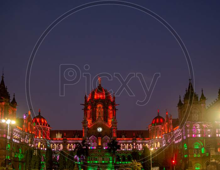 Chhatrapati Shivaji Terminus Railway Station (Cstm)