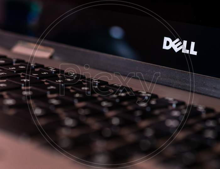 Symbol Of Dell On Laptop Screen.