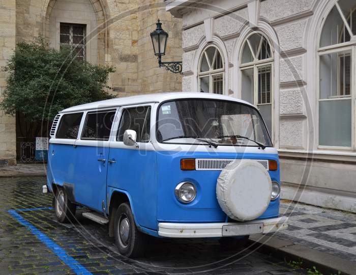 Old Blue Van To Travel