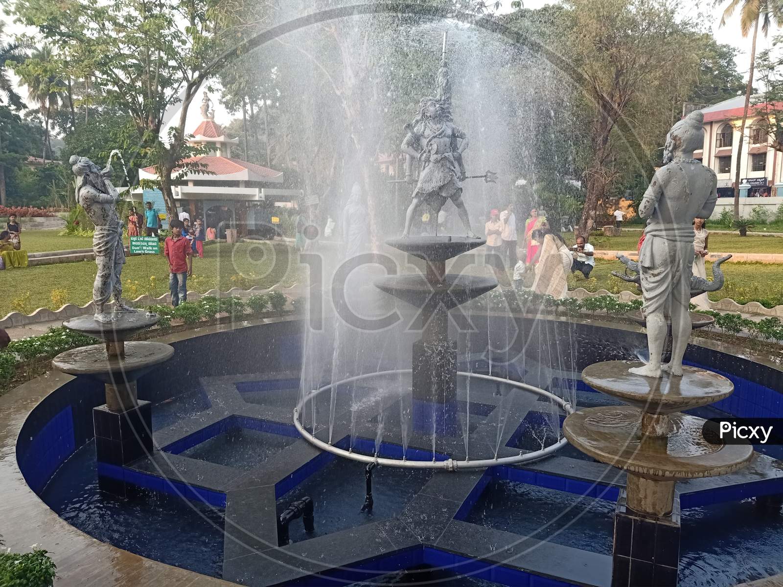 Water fountain in a park near Daramasthala  temple