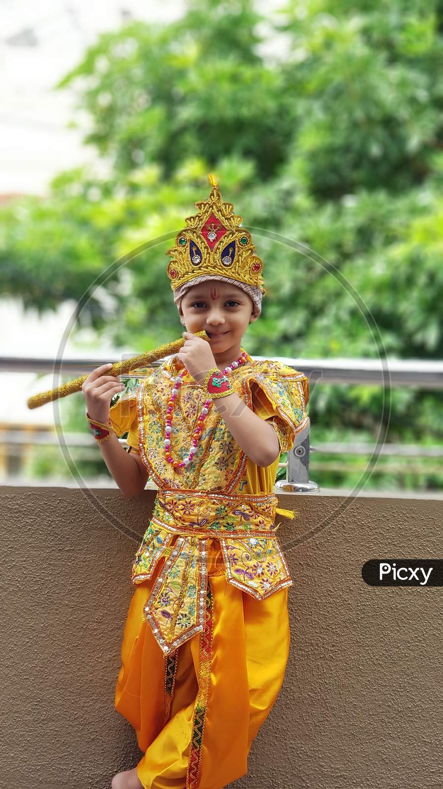 Fancy dress krishna images best sale