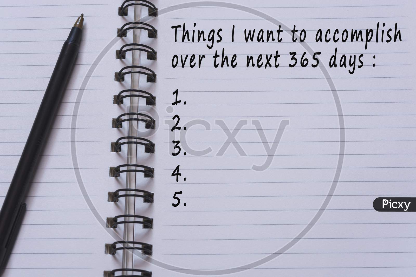 Text On Notepad - Things I Want To Accomplish Over The Next 365 Days