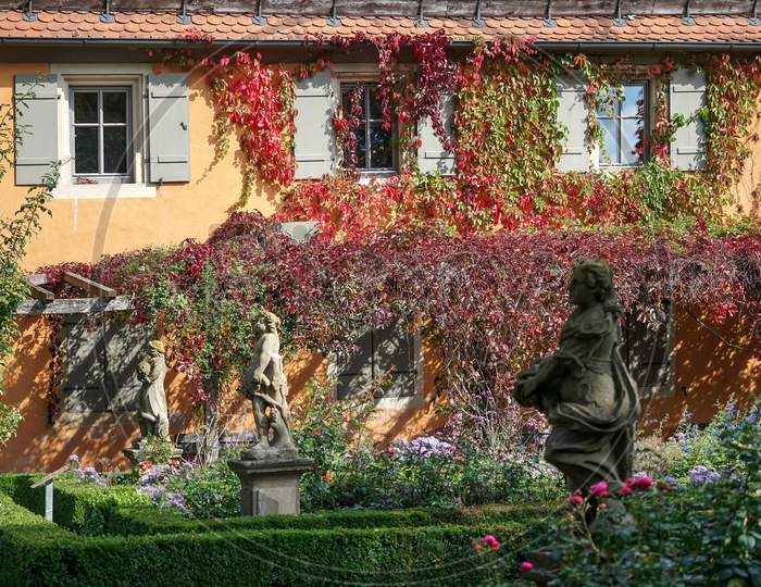 Restuarant Iin The Castle Gardens In Rothenburg