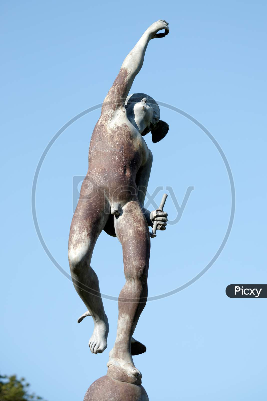 Statue Of Hermes In Port Lympne Mansion Gardens