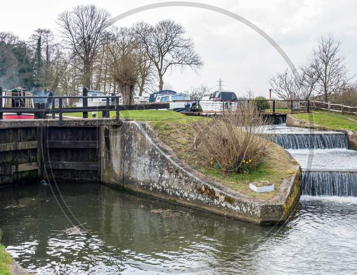 Papercourt Lock On The River Wey Navigations Canal