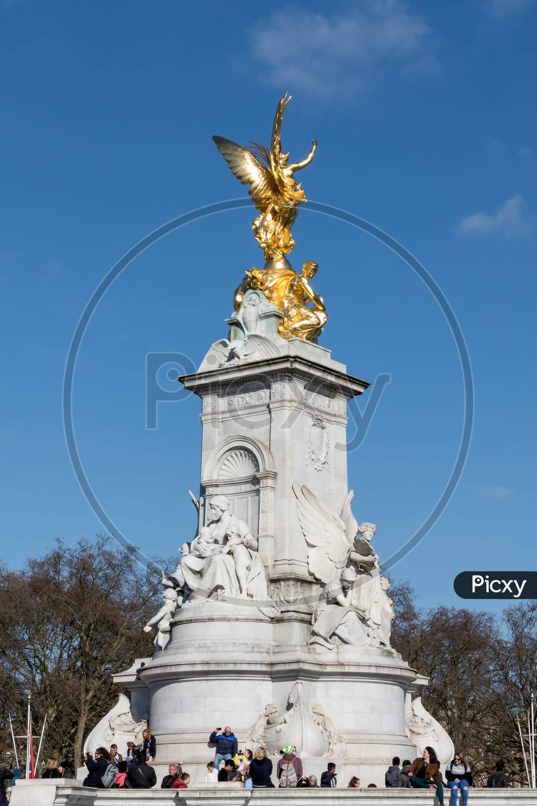 Victoria Memorial Outside Buckingham Palace