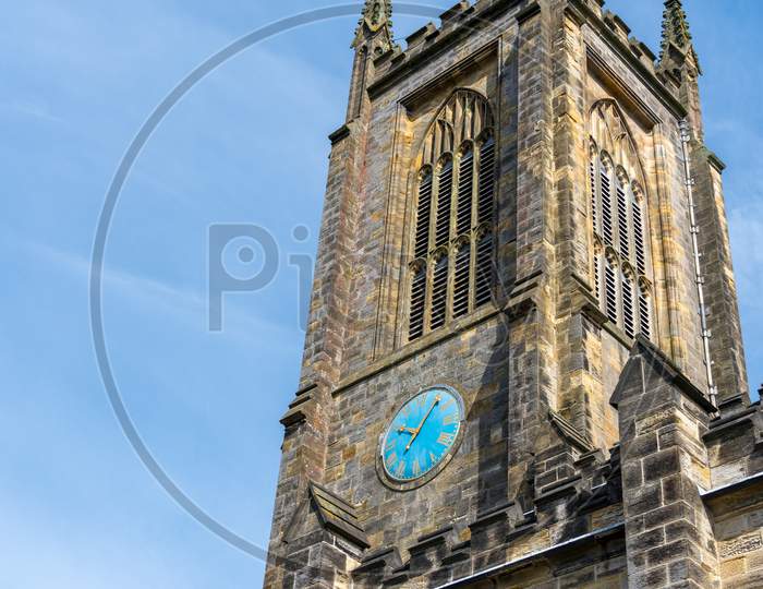 East Grinstead,  West Sussex/Uk - August 18 :  View Of St Swithun'S Church In East Grinstead West Sussex On August 18, 2018