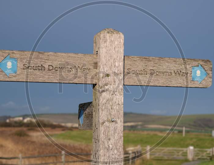 Southease, East Sussex/Uk - December 4 : View Of The South Downs Way Signpost At Southease In East Sussex On December 4, 2018