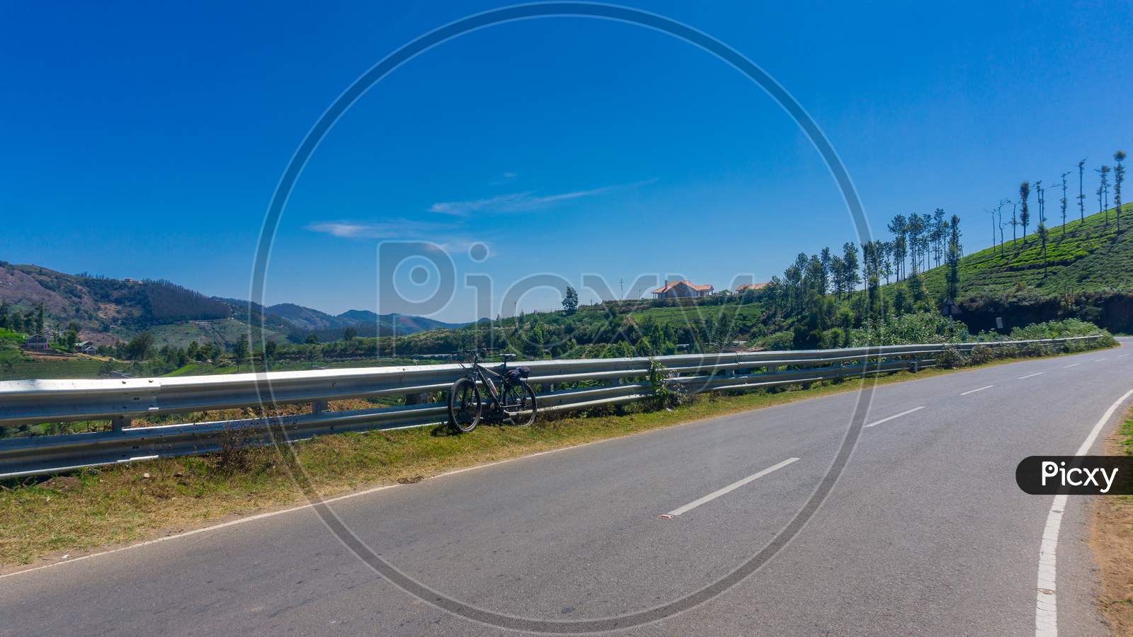 cycle on road in ooty
