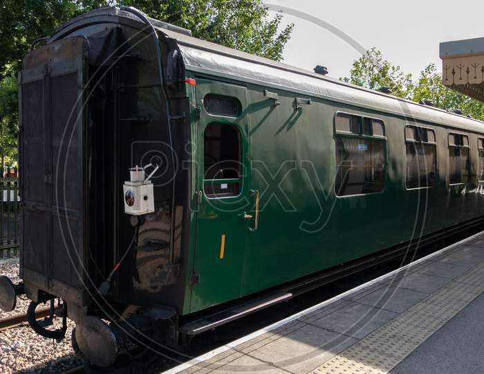 East Grinstead, West Sussex/Uk - August 30 : Steam Train In East Grinstead Station West Sussex On August 30, 2019