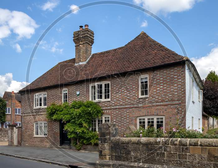 Fletching, East Sussex/Uk - July 17 : View Of Churchgate House A Grade Ii Listed Building In Fletching East Sussex On July 17, 2020