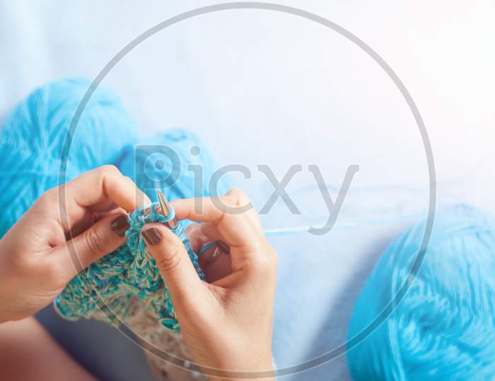 Close-Up Woman  Knitting