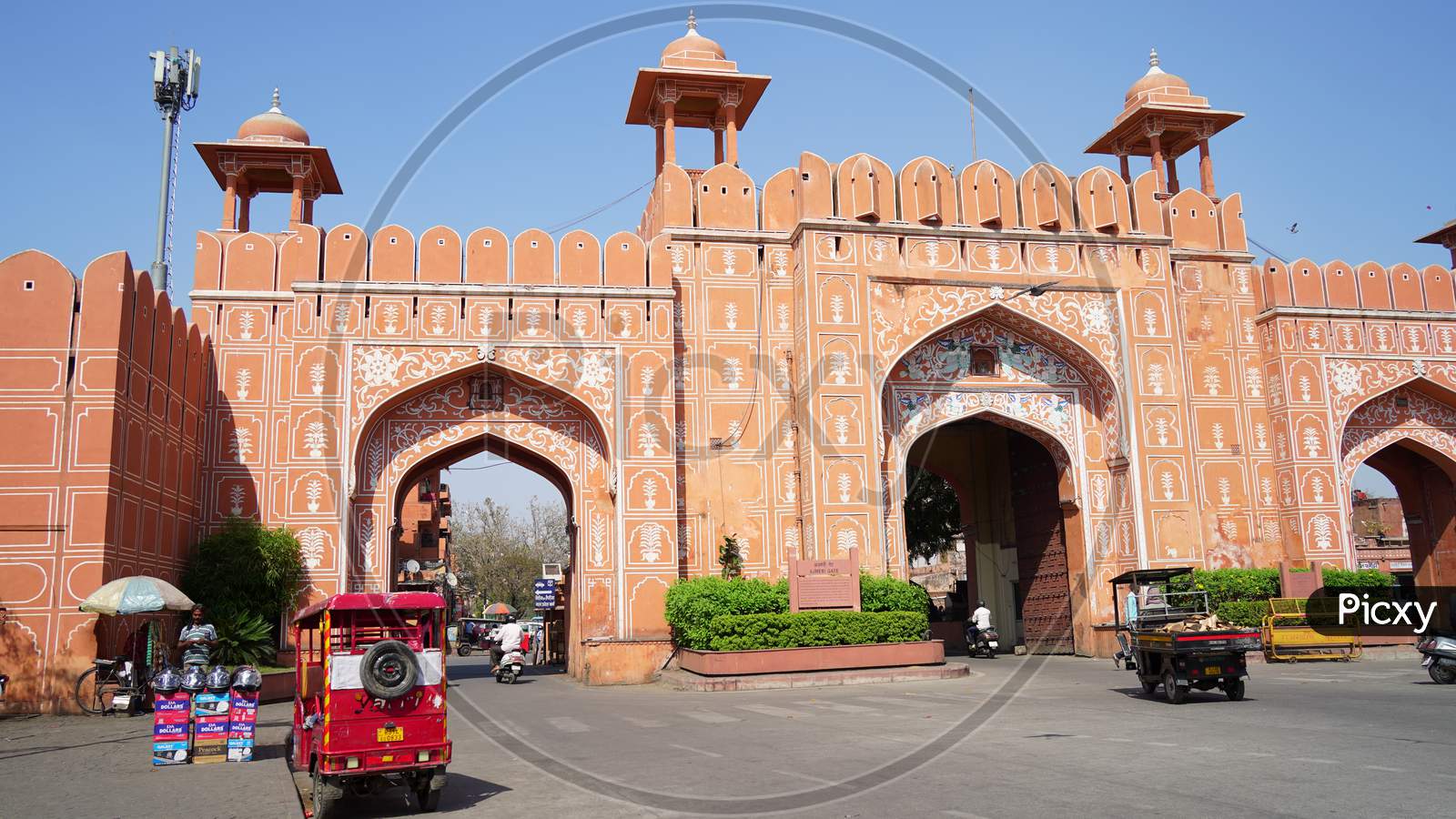 Unesco World Heritage Site Of Pink City Chandpole Gate. Ancient Gate To Enter Chandpole Market.