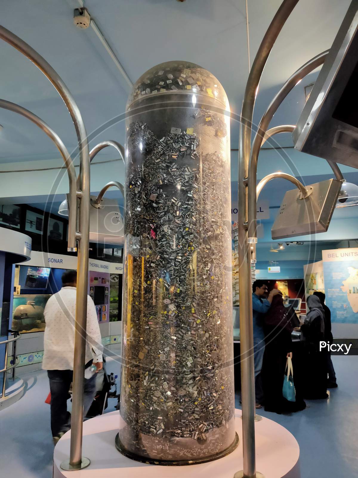 Image Of Data Electronic Chip Exhibition Store Big Capsule Tube Glass