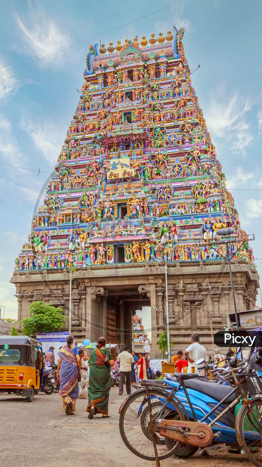Sri Kapaleeshwarar Temple, Chennai, India