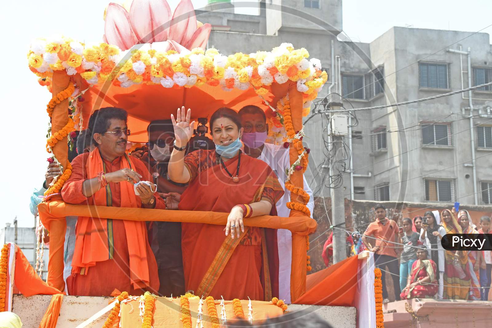 Union Minister for Women and Child Development and Textiles Smriti Zubin Irani held a road show in Burdwan Town in support of BJP candidate Sandip Nandi from Burdwan Dakshin Assembly constituency.
