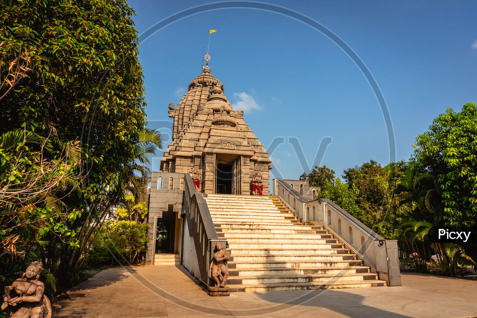 Jagannath Puri Temple Chennai is a Hindu temple dedicated to the divine trinity Jagannath, Baladeva and Subhadra in ECR Road Chennai, South India