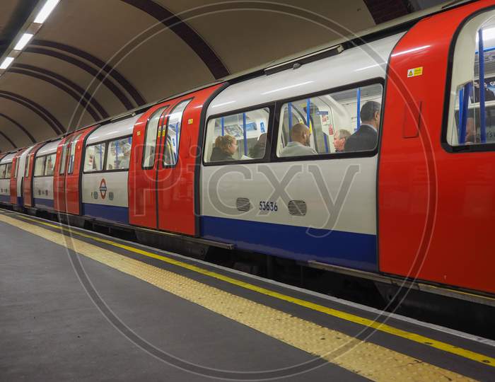 London, Uk - September 29, 2015: Tube Train At Platform At Chalk Farm Station On The Northern Line