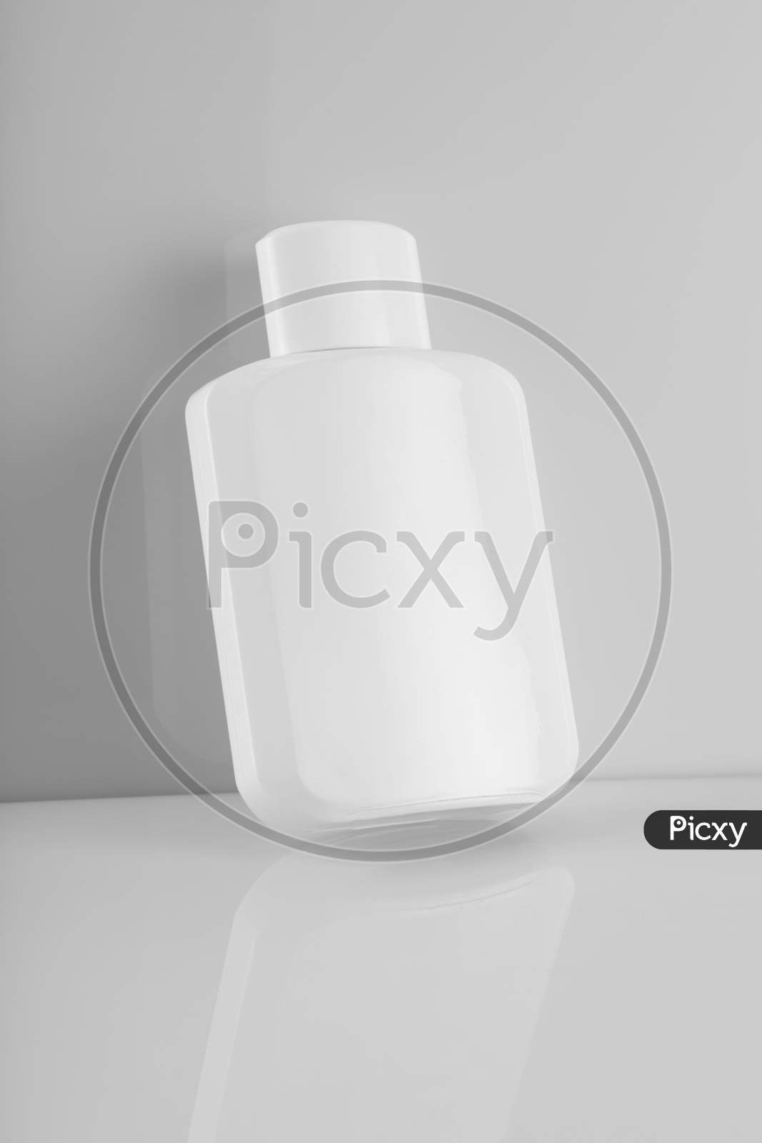Blank White Perfume / Cream Bottle For Mockups