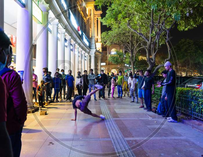Night Shot Of Street Performers Doing Hip Hop Dance On The Pavement Fo Connaught Place A Famous Hangout Place In The Delhi National Capital Region Of India