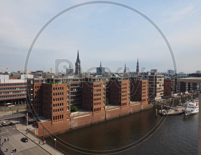 Hamburg, Germany - Circa May 2017: Aerial View Of The City Skyline Seen From Hafencity