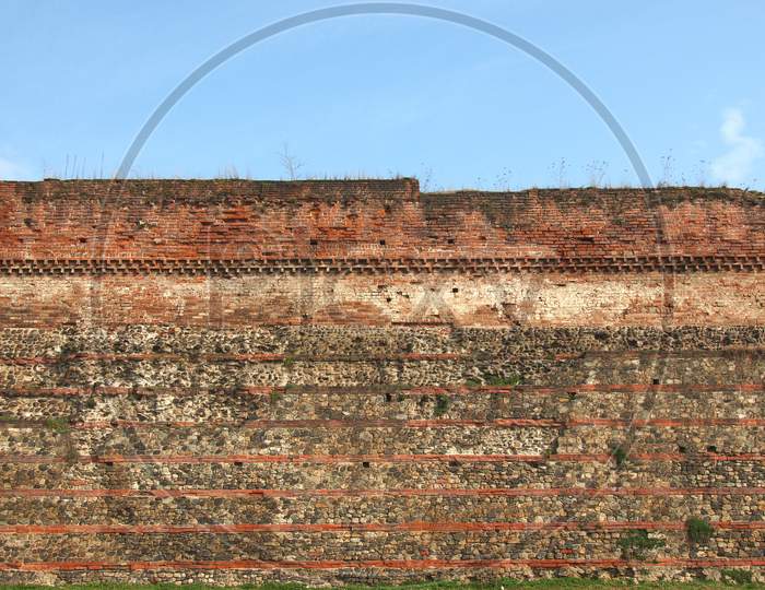 Roman Wall, Turin