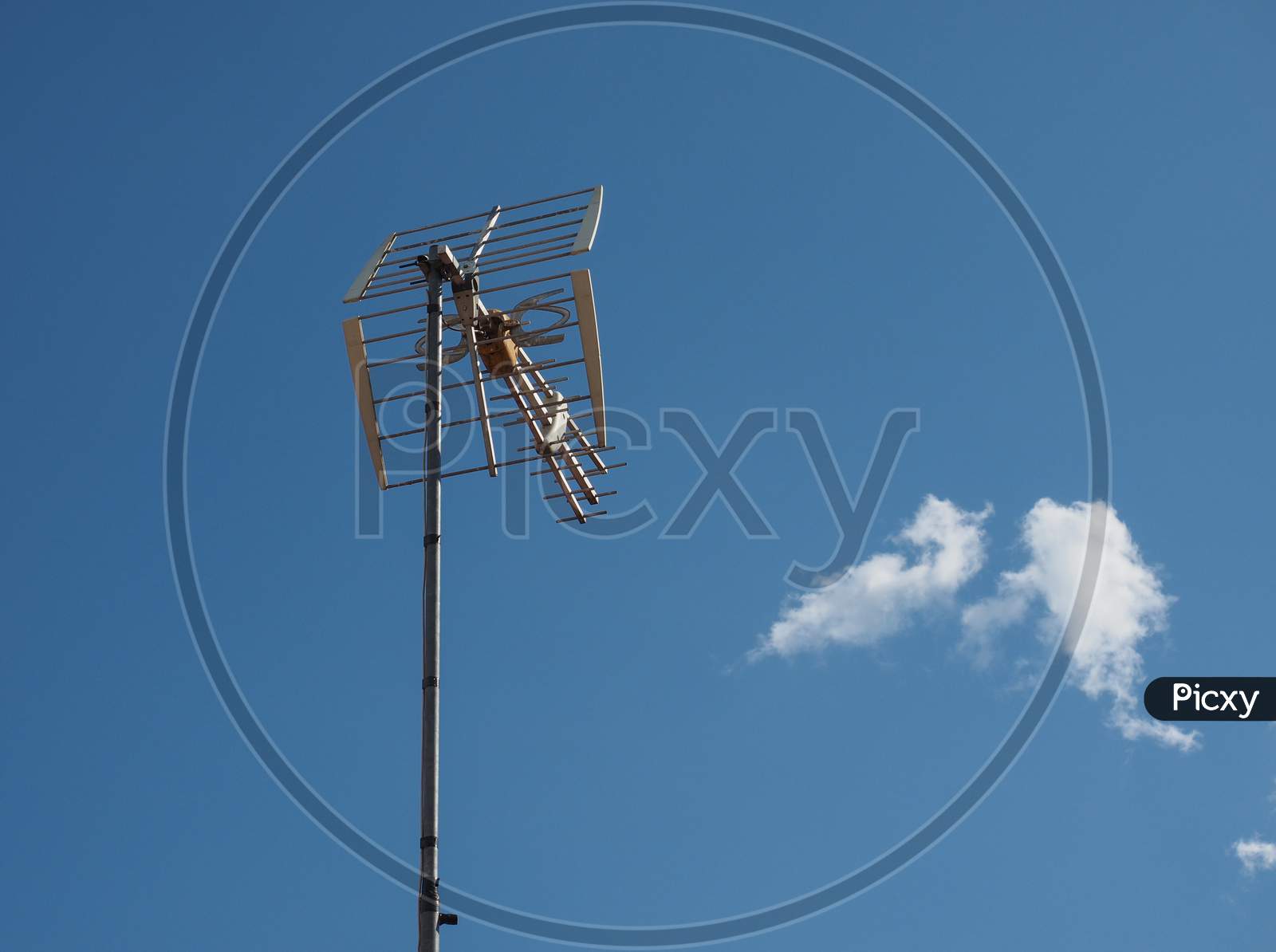 Aerial Antenna Pole