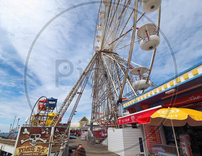 Blackpool, Uk - Circa June 2016: Ferris Wheel At Blackpool Pleasure Beach Resort Amusement Park